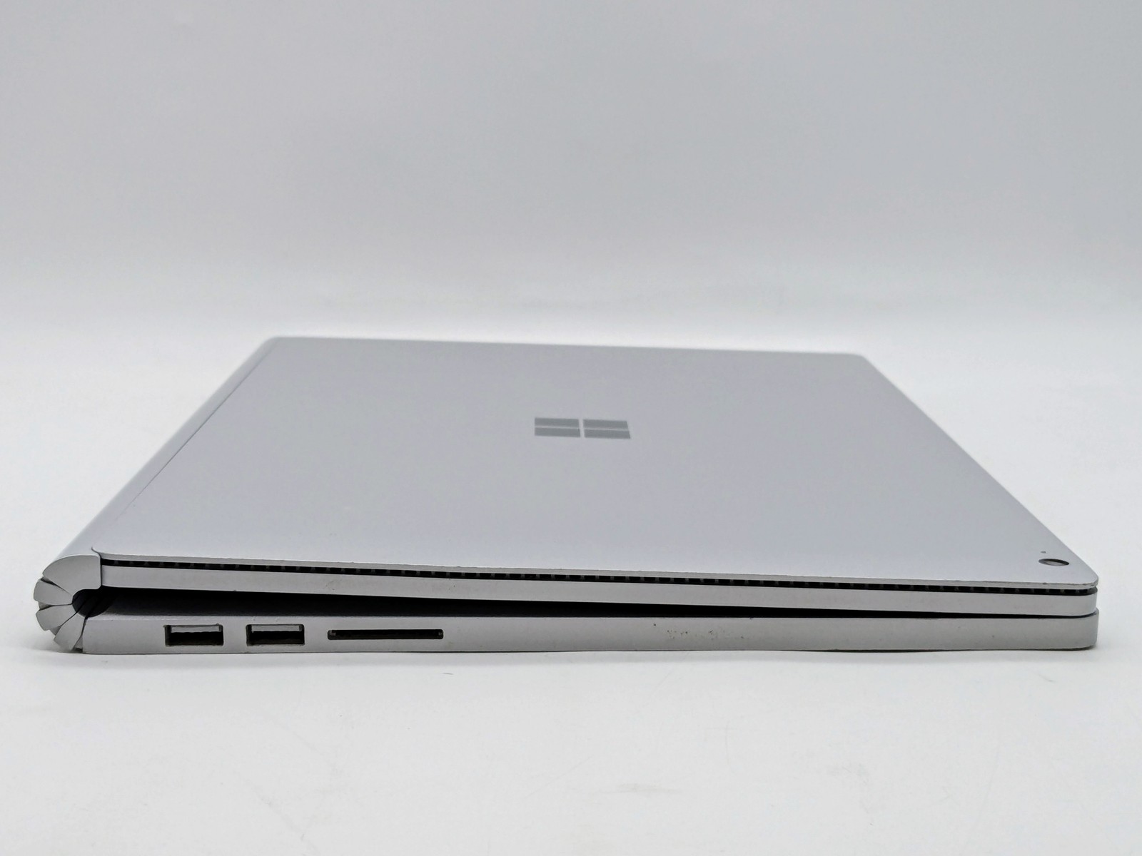 Microsoft Surface Book 3 13″ 3000 x 2000 Touch I7-1065G7 512GB 32GB W11 GTX 1650