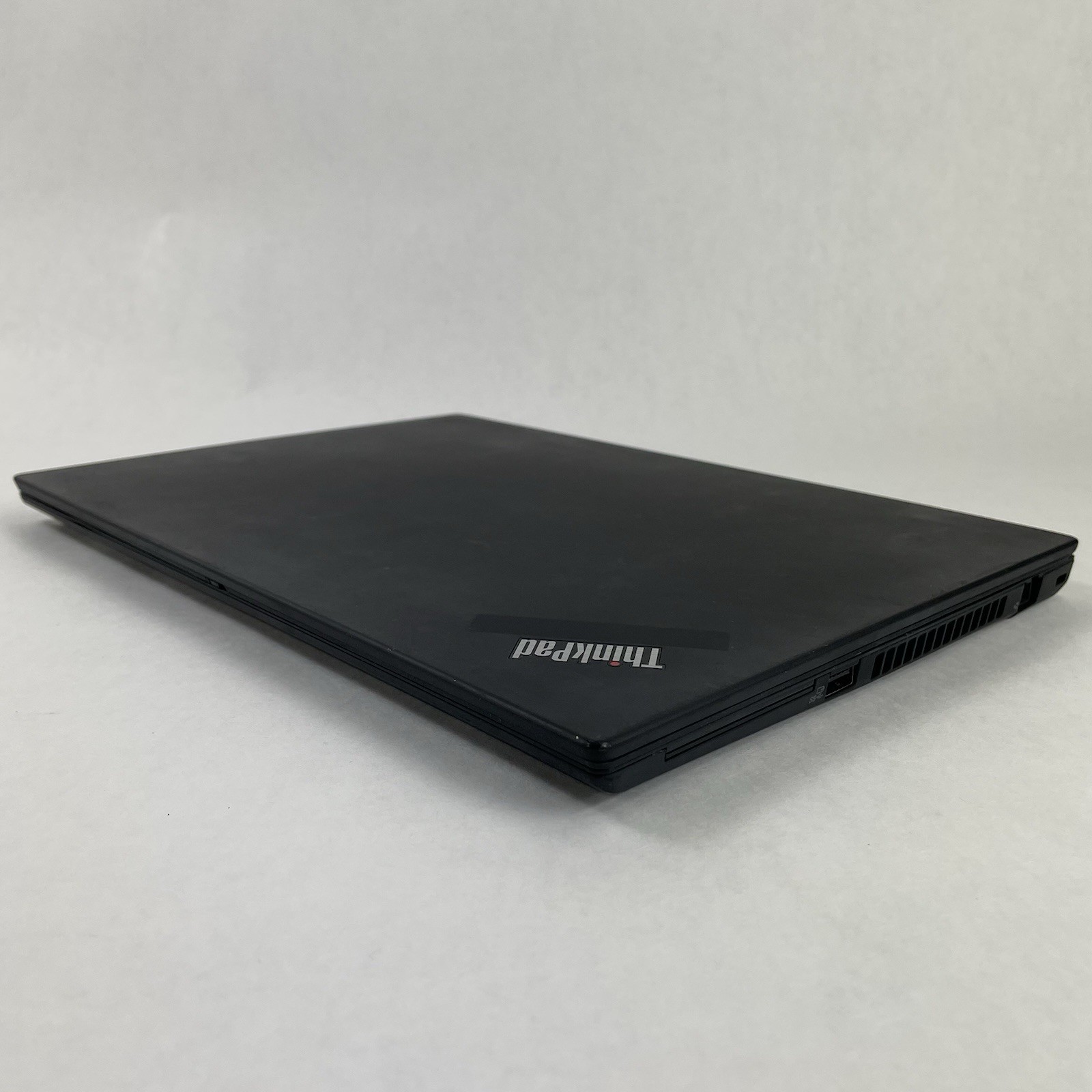 Lenovo ThinkPad T14 Gen2a 14″ Ryzen5Pro 5650U 2.3GHz 16GB RAM No SSD/OS/AC- READ