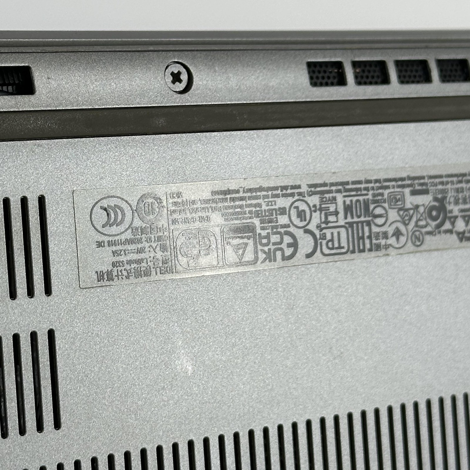 Dell Latitude 5320 13.3 2021 Gray FHD i5-1145G7 2.60GHz 16GB 512GB SSD Good