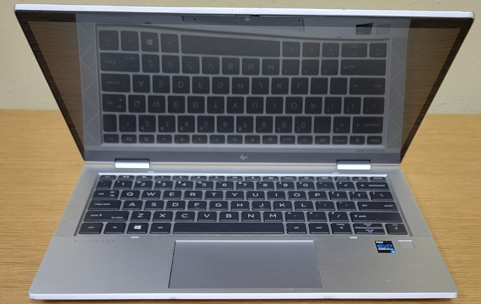 HP EliteBook 830 G8 x360 i5-1145U 16GB DDR4 256GB NVMe Iris Xe No OS
