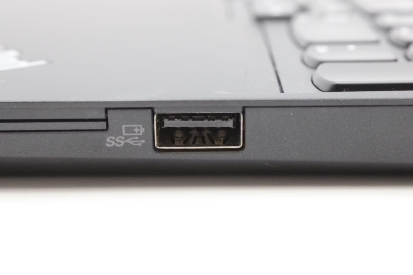 Lenovo ThinkPad T15 Gen 2i Used 15.5″ i5-1135G7, 256GB NVMe, 8GB RAM