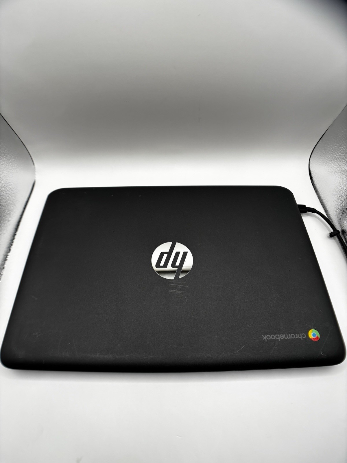 HP Chromebook Model 11A-NB0013DX 11.6 Intel Celeron N3350 4GB RAM 32GB ChromeOS