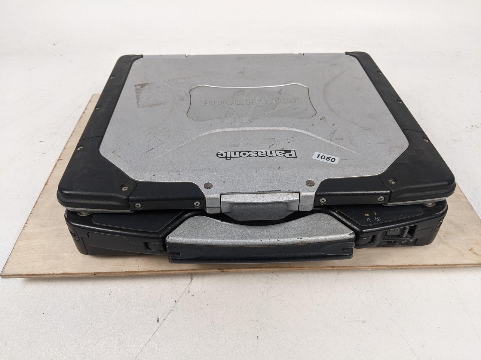 Panasonic Toughbook CF-30 13.3in Rugged Laptop Intel Dual Core Parts Repair