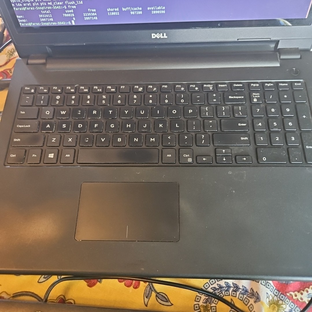 Dell Inspiron 3542 Core i3 1.9GHz 4GB RAM 15.6″ – Boots to Ubuntu 18