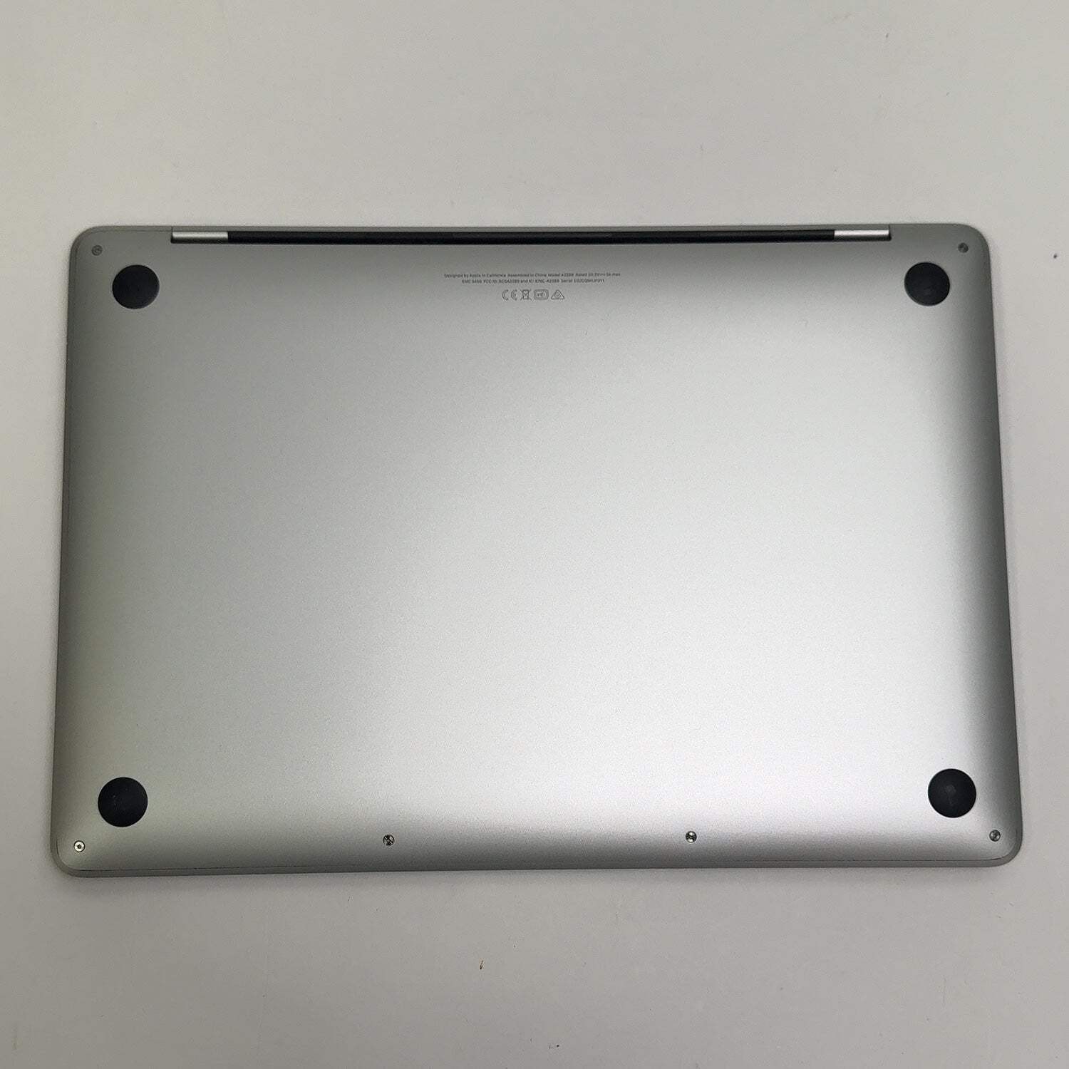 2020 Apple MacBook Pro 12″ i5 1.4GHz 8GB RAM 256GB SSD Silver MXK62LL/A
