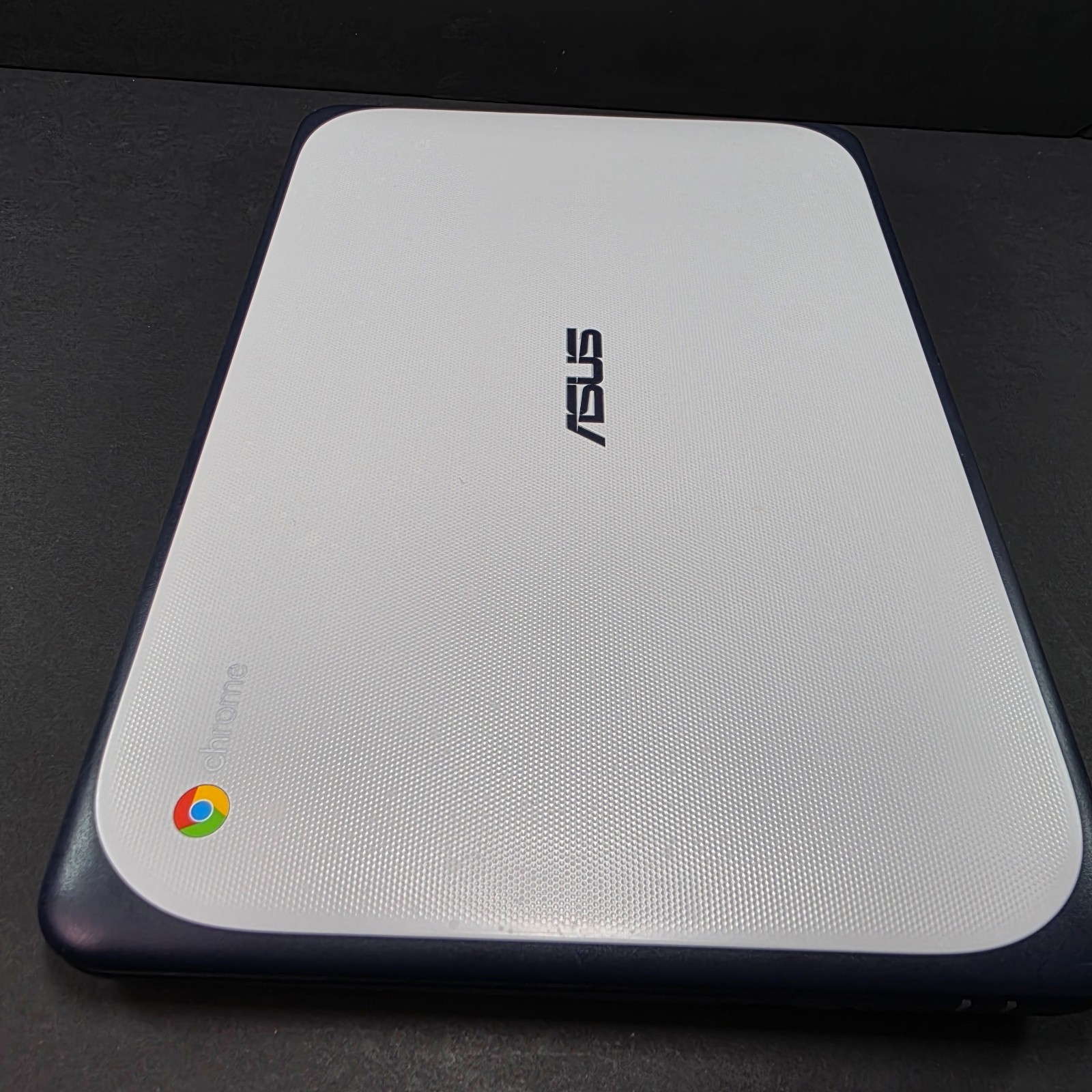 ASUS C202S Chromebook 11.6″ 4GB/16GB Reset w/ Charger One Owner Very Good