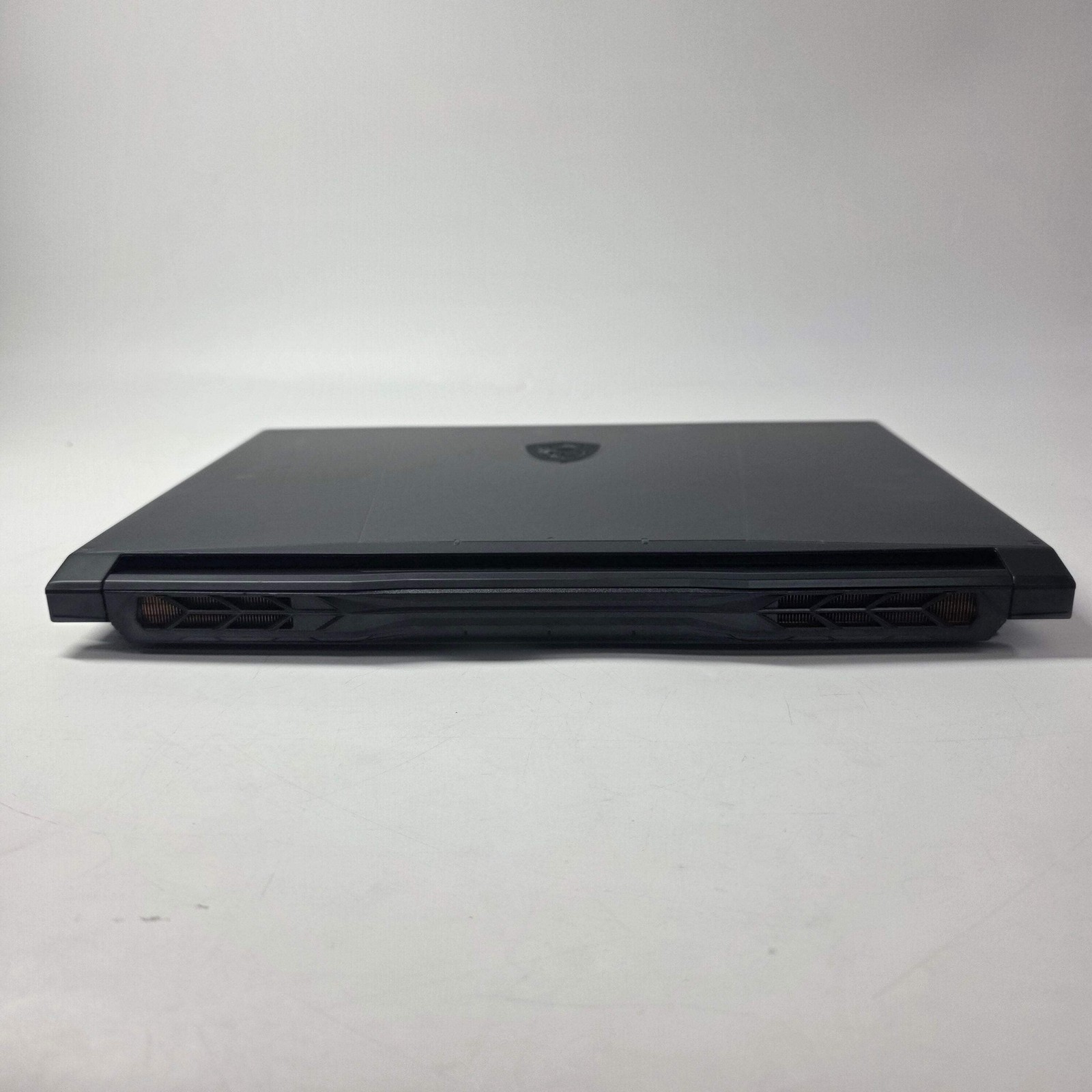 MSI Katana 15 HX 15.6″ i7-14650HX 2.2GHz 16GB RAM 500GB SSD GeForce RTX 5050