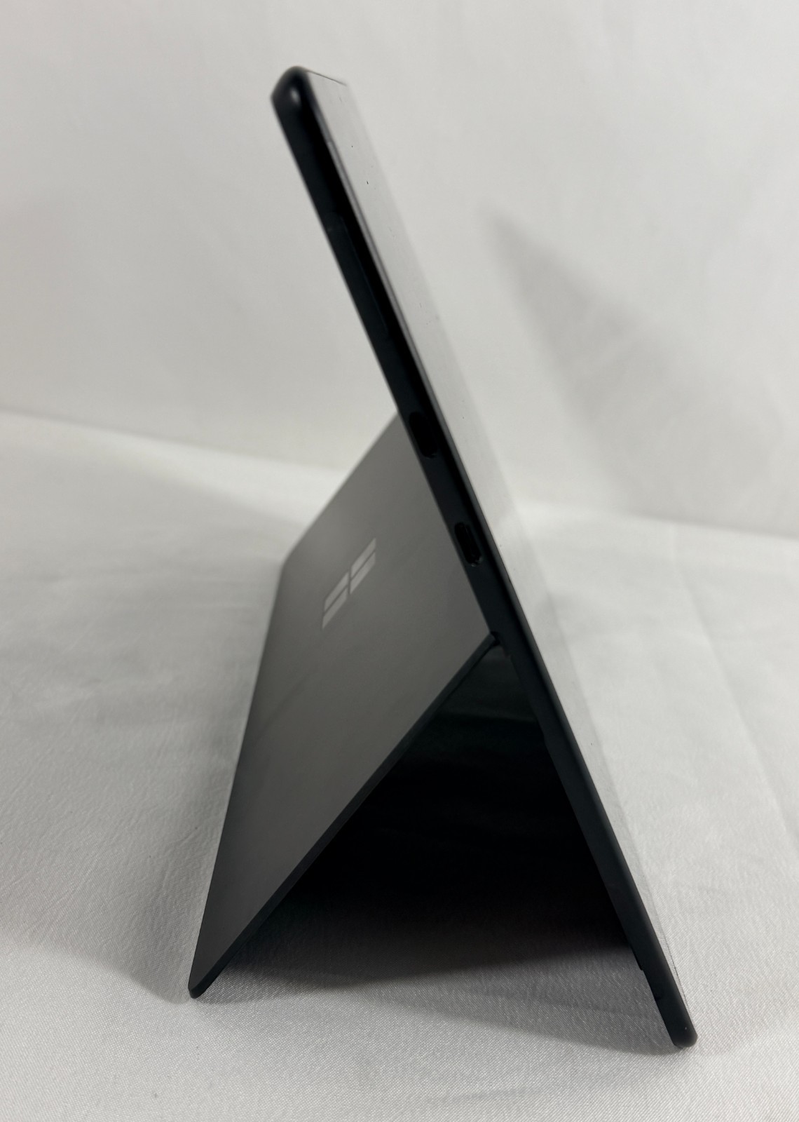 Microsoft Surface Pro X 13″ Touch Tablet | Microsoft SQ2 16GB RAM 512GB NVMe |