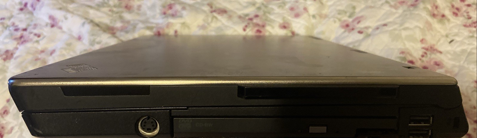 IBM Lenovo ThinkPad Z61m Titanium Lid 4GB RAM WORKING