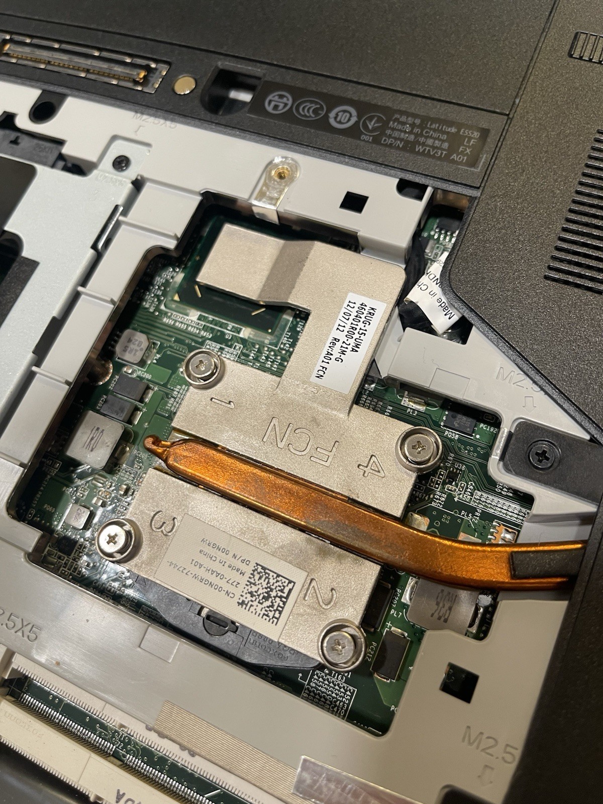 Dell Latitude E5520 i3-2350M CPU@2.30GHz No RAM No HDD/SSD NoOS Tested To Bios