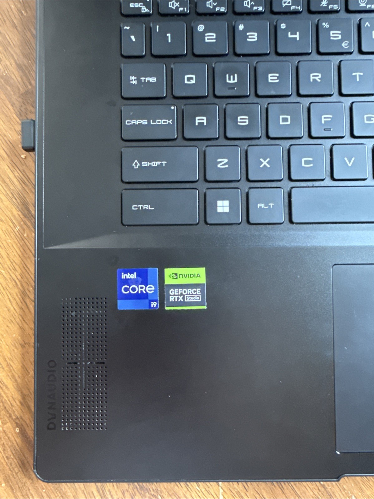 MSI Stealth 17 Studio A13VH Gaming Laptop RTX 4080, I9 13900H, 1TB SSD, 32GB RAM