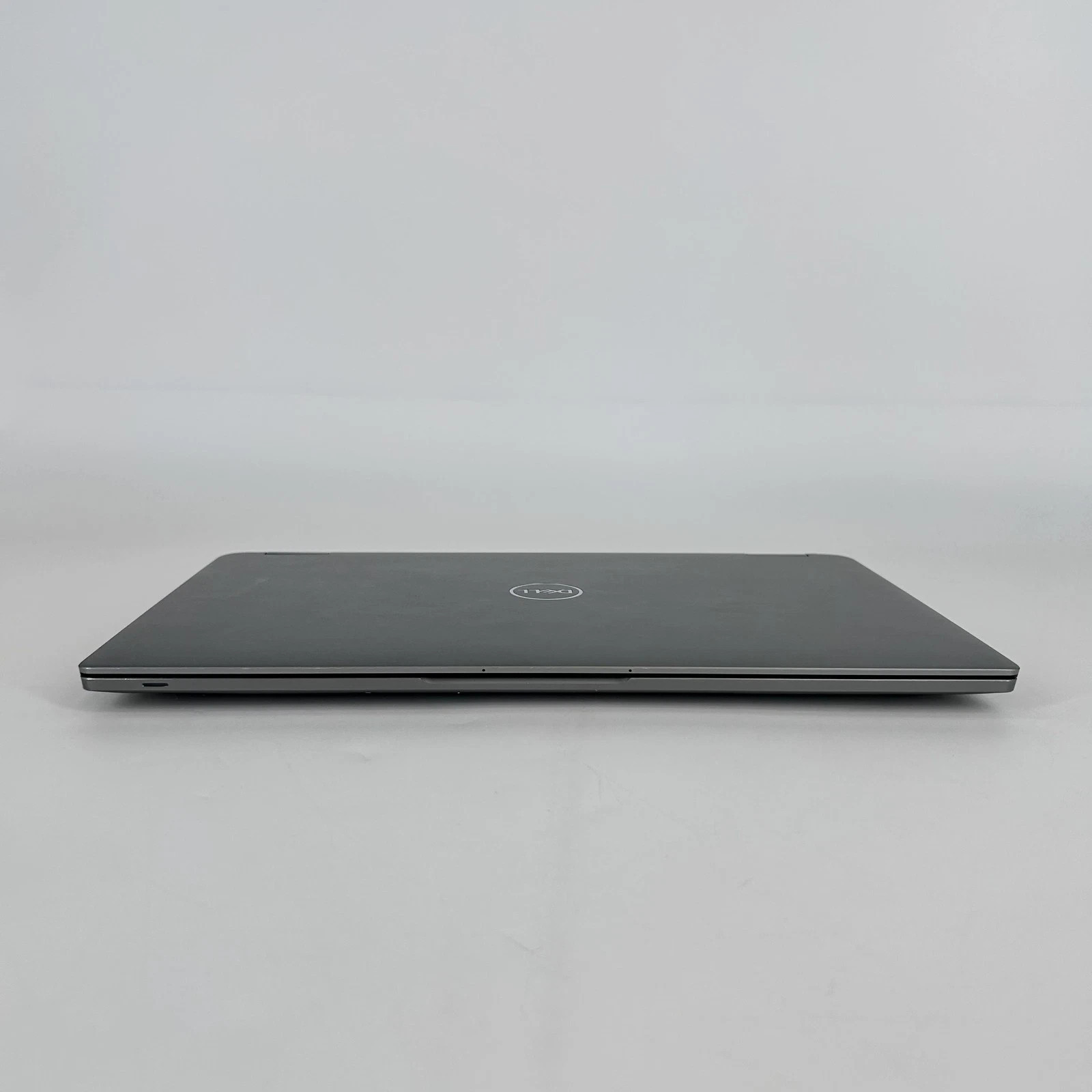 Dell Latitude 7400 2-in-1 14″ FHD Touch i5-8365U 8GB RAM 256GB SSD Win11 Pro