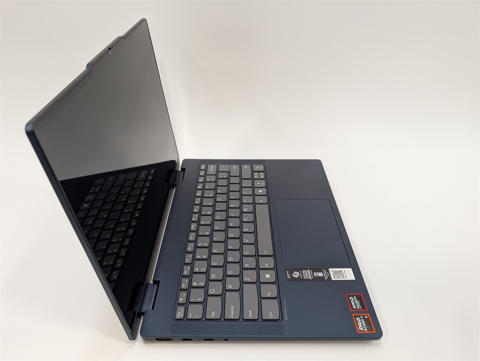 Lenovo IdeaPad 5 2-in-1 14AKP10 16 GB RAM 512 GB SSD Used Excellent