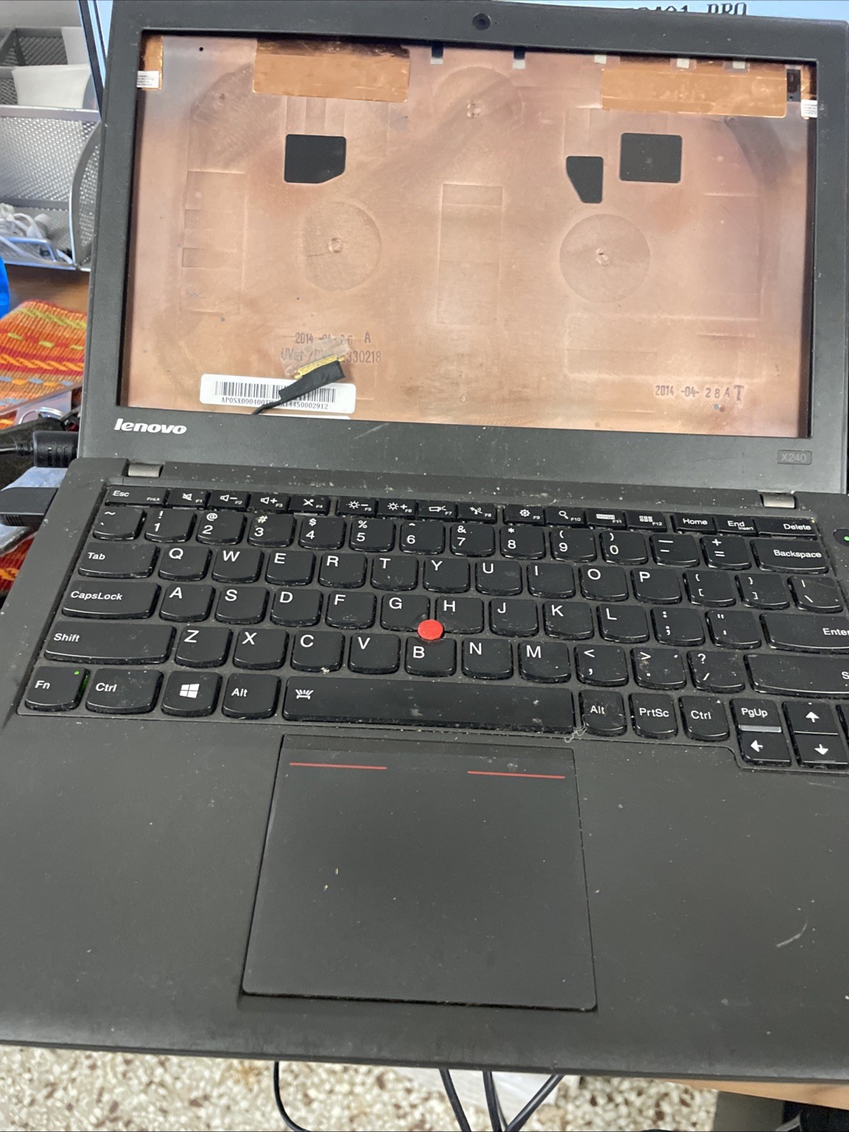 Lenovo X240 Intel Core I5-4300U 4GBRAM no screen or battery