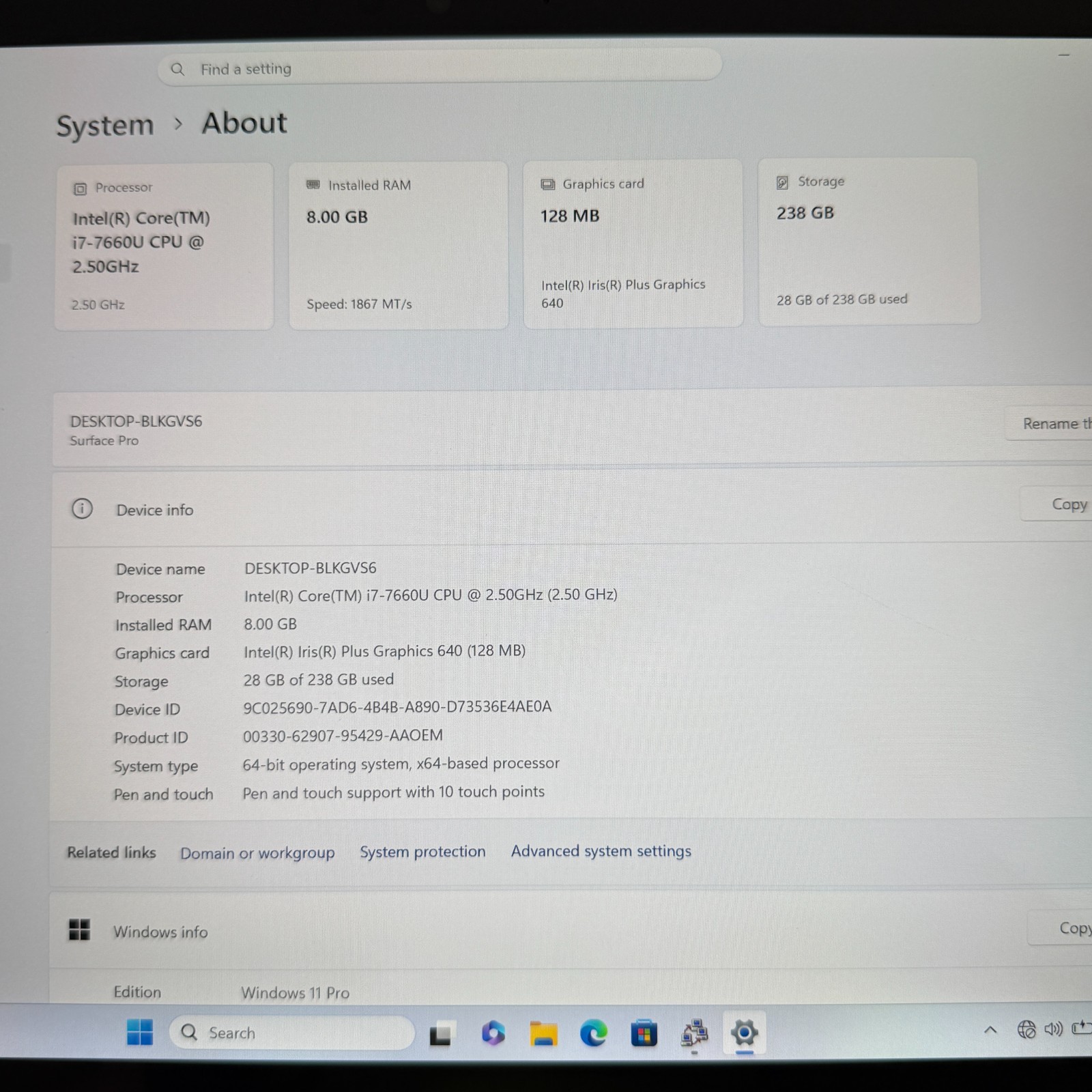 Microsoft Surface Pro 1796 i7-7660U 8GB 256GB SSD 2.50GHz Tablet Silver – C