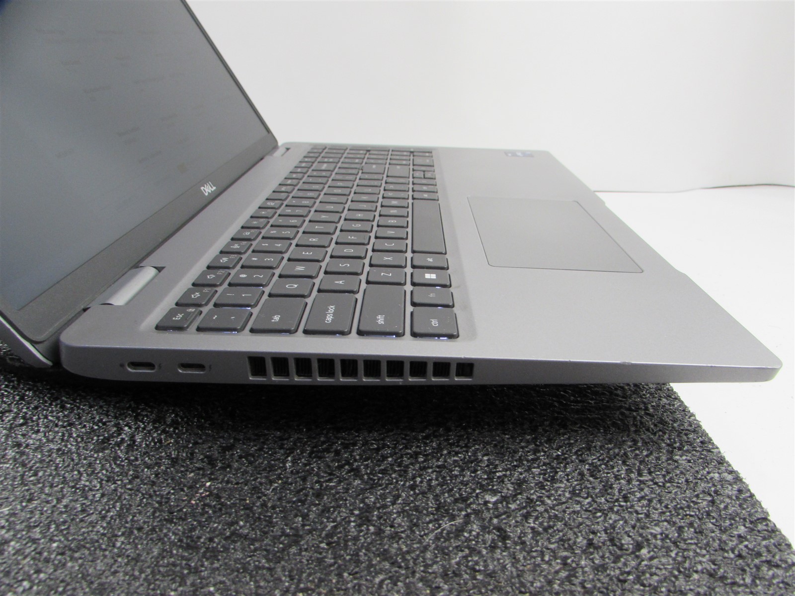 DELL PRECISION 3570 1920X1080 FHD CORE I7-1265U 512GB SSD 16GB RAM T550 NO O.S