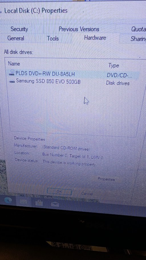 DELL inspirion 5759 17,3″ 1600X900 i5-6200U 8GB RAM 500 GB SSD Windows 10 Pro