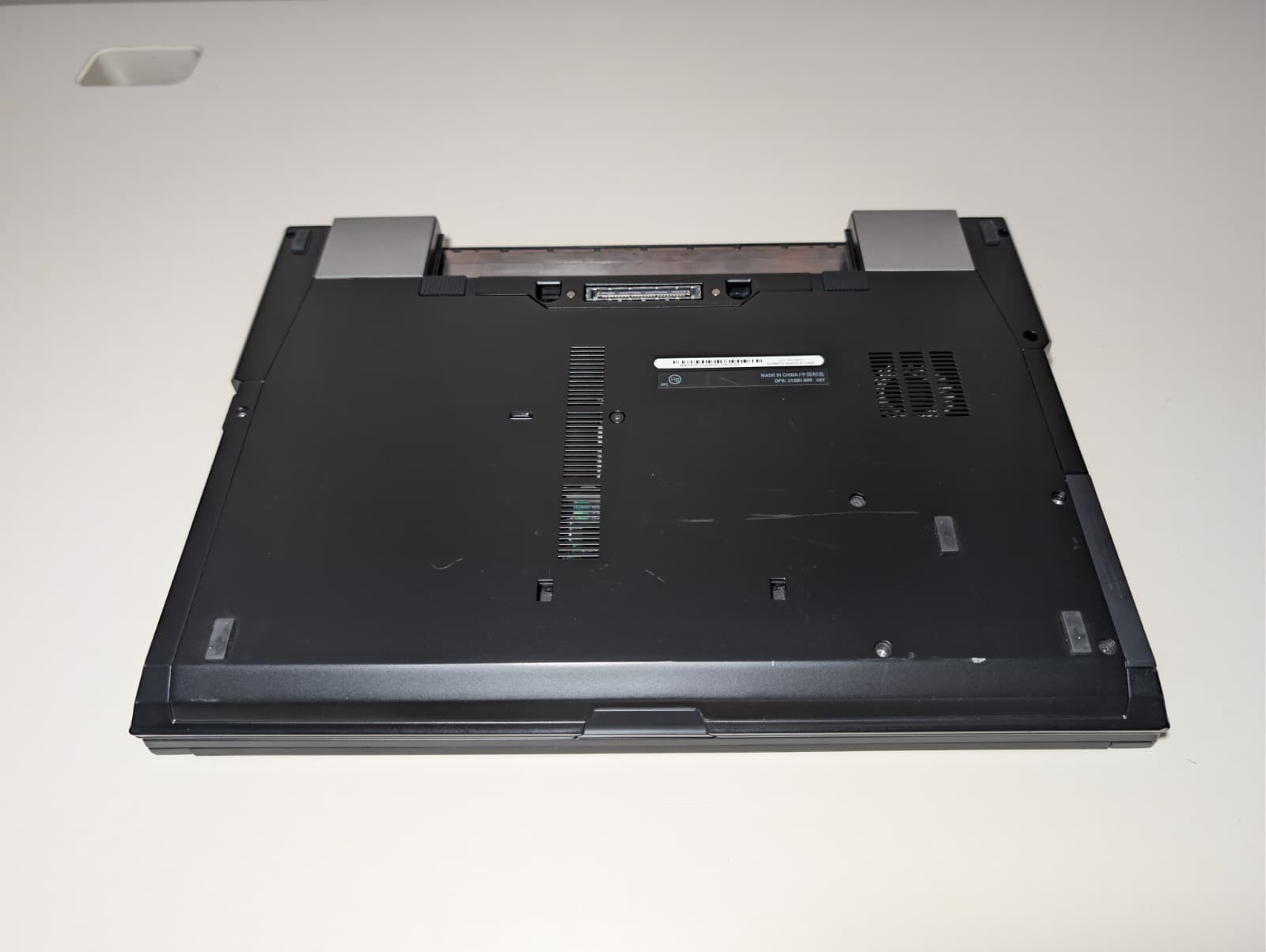 Dell Latitude E6500 | C2D T9900 4GB RAM 250GB HDD | Backlit NVIDIA Win XP 32-Bit