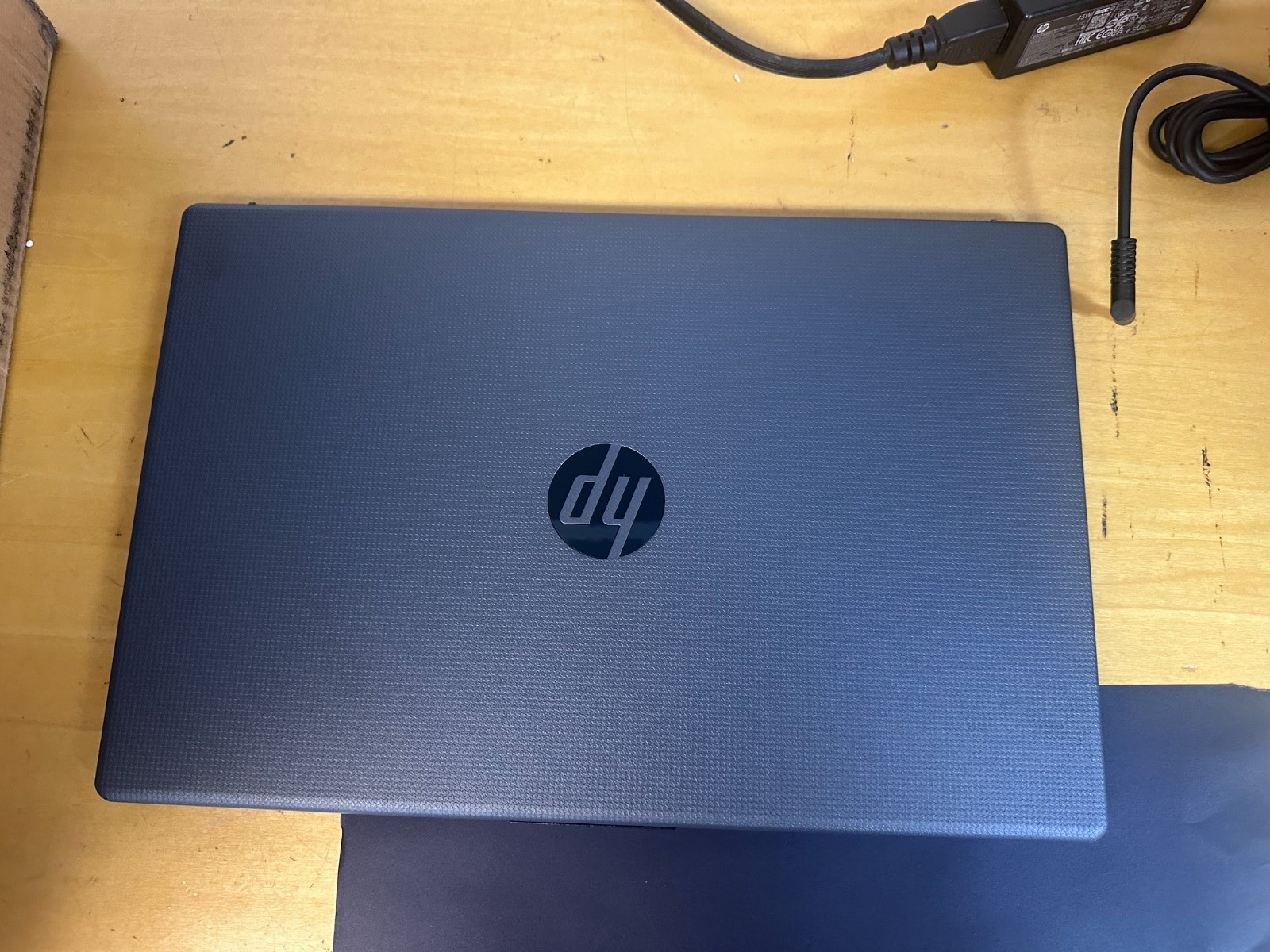 HP 255 G10 15.6″ Ryzen 7 7735U 16GB 512GB A82ZVUA