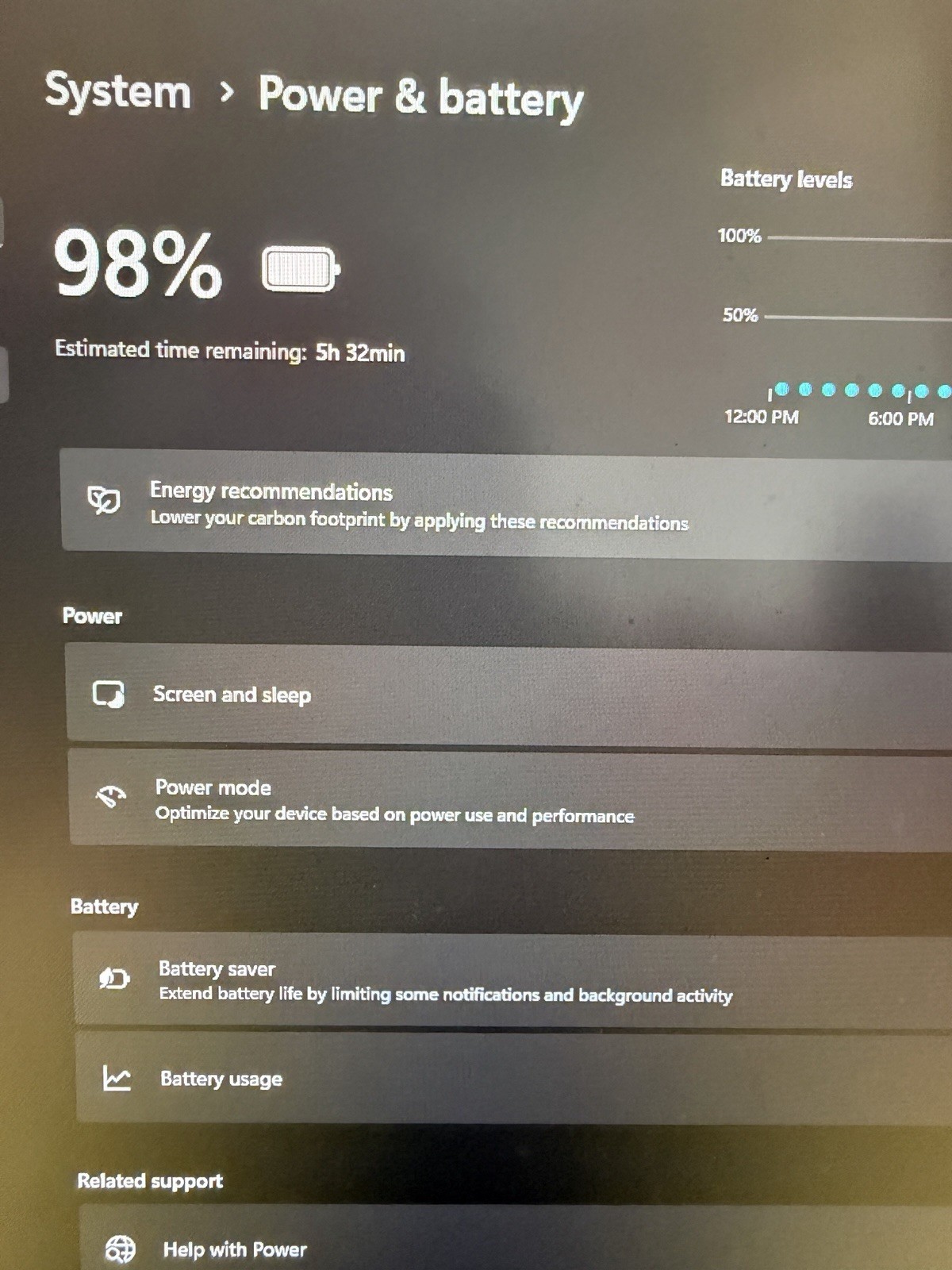 Razer Blade 15″ Gaming Laptop i7-9750H 16GB SSD Dedicated Graphics Win11 Black
