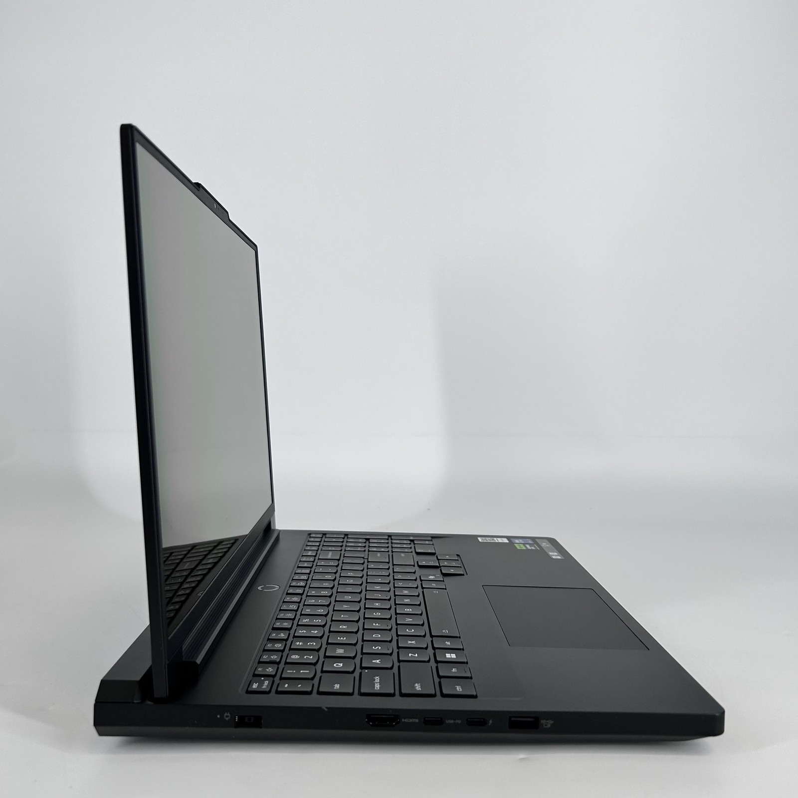 Lenovo Legion Pro 7i Gen 10 16 240Hz QHD+ Ultra 7 255HX 32GB 2TB SSD RTX 5070 Ti