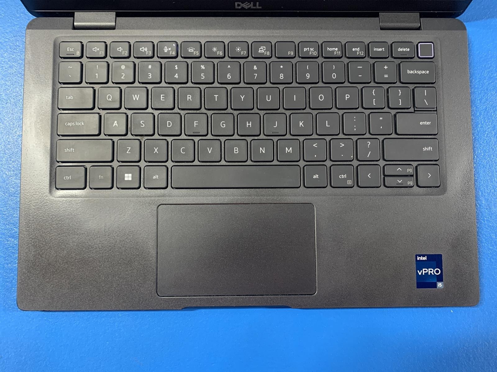 Dell Latitude 7330 Core i7-1265U 2.69GHz 16GB DDR4 256GB SSD Iris NO OS
