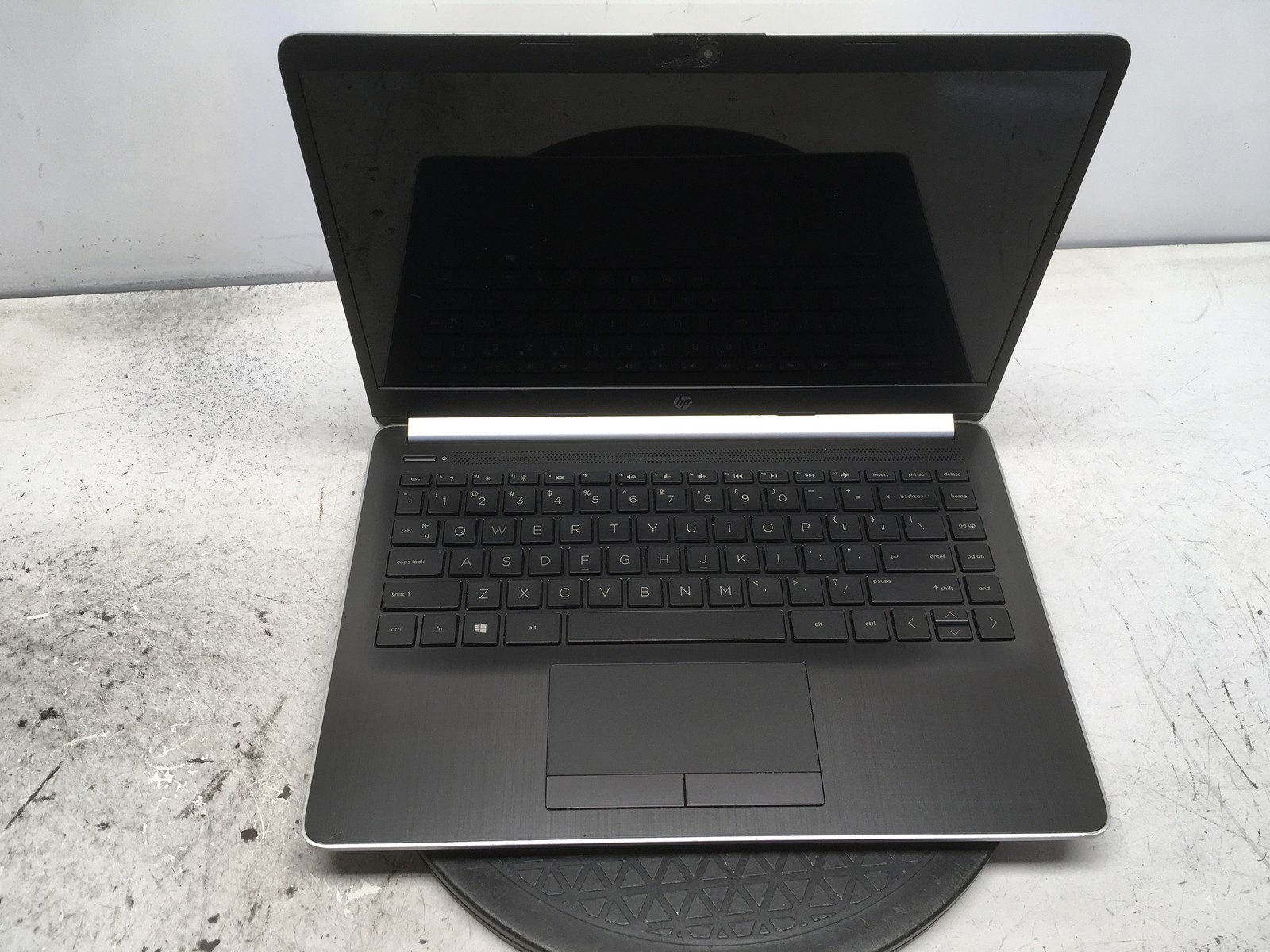 HP 14-DF0018WM Intel Celeron N4000 1.1GHz 4 GB 64GB eMMC No Batt