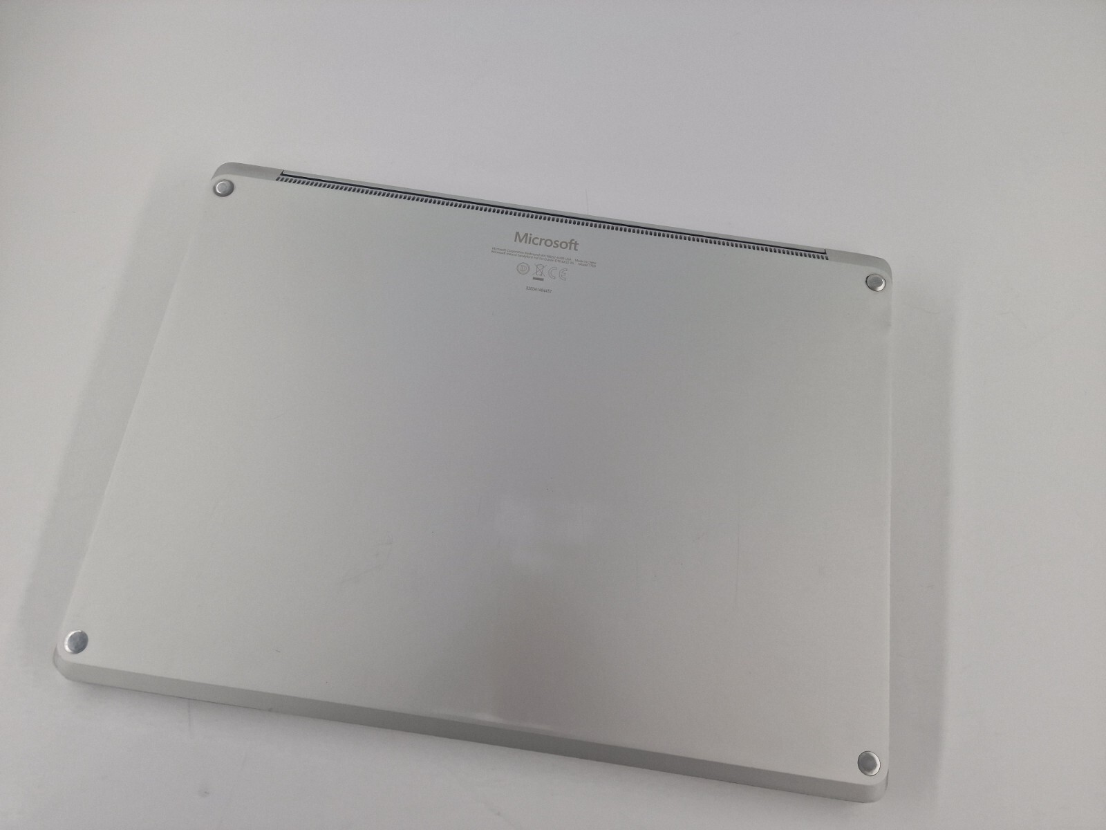 Microsoft MS Surface 2 1769 13.5 Intel i5 8GB 128GB No OS 020341484457
