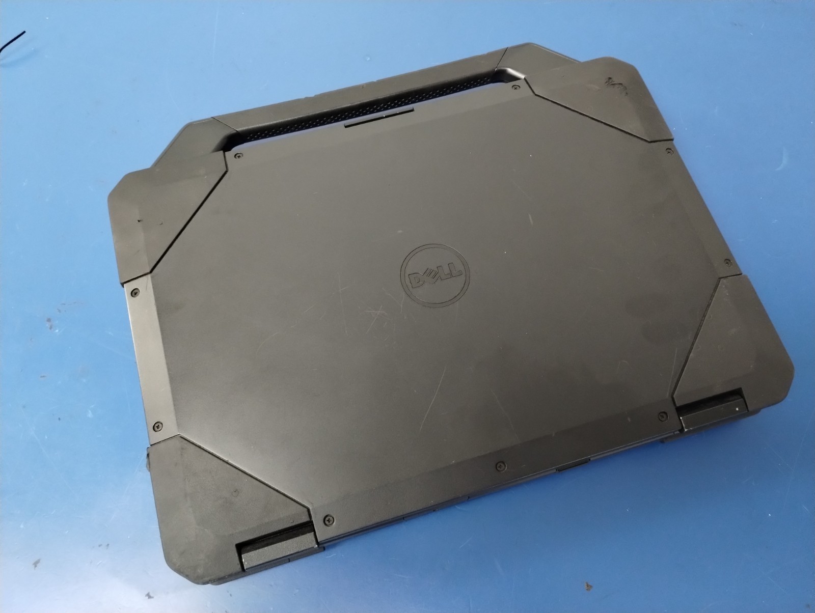 DELL LATITUDE 5414, Intel Core i5-6300U, 2.40 GHz, 12 GB RAM, 256 GB M.2