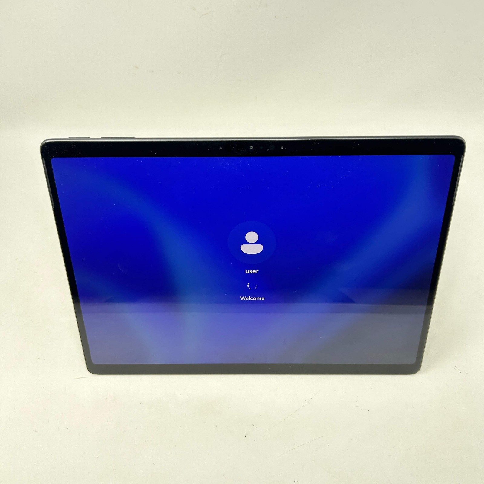Microsoft Surface Pro 11 2076 13″ Snapdragon X Elite 3.4GHz 16GB RAM 1TB SSD