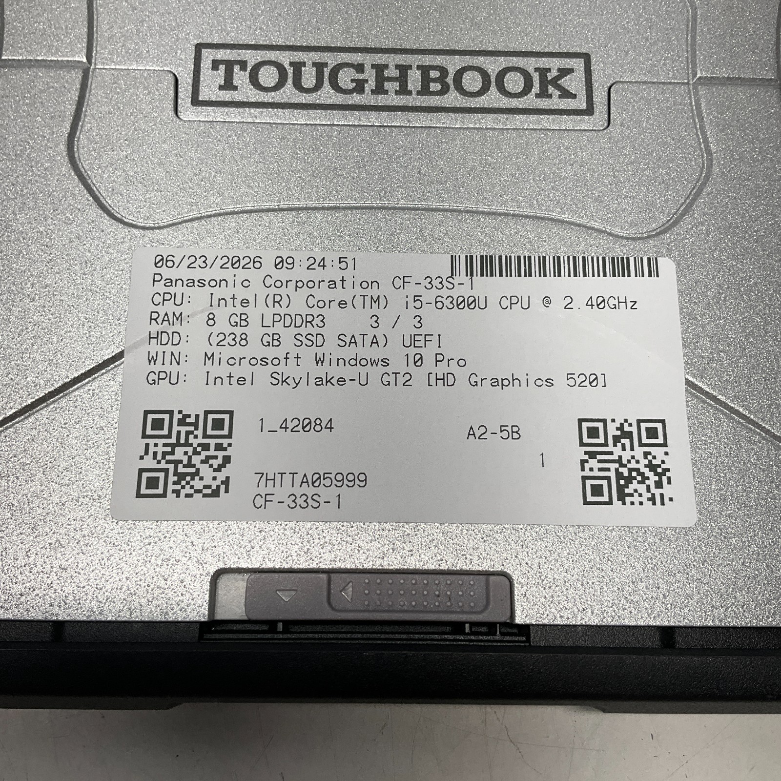 Toughbook Panasonic CF-33S I5-6300U 8GB RAM 256GB SSD Windows 10 Pro NO KEYBOARD