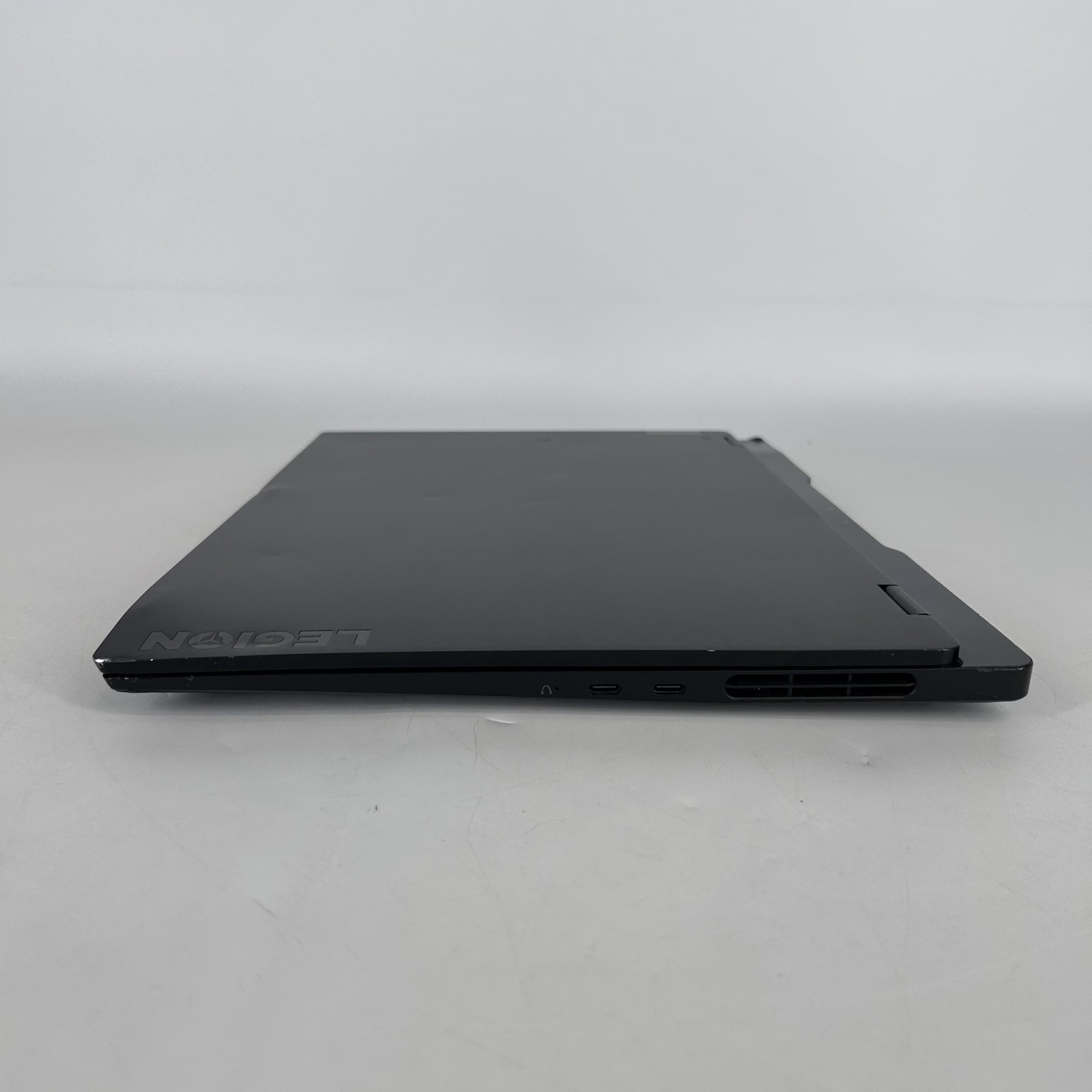 Lenovo Legion Slim 7 15.6 165Hz FHD 3.3 GHz Ryzen 9 5900HX 32GB 2TB SSD RTX 3060