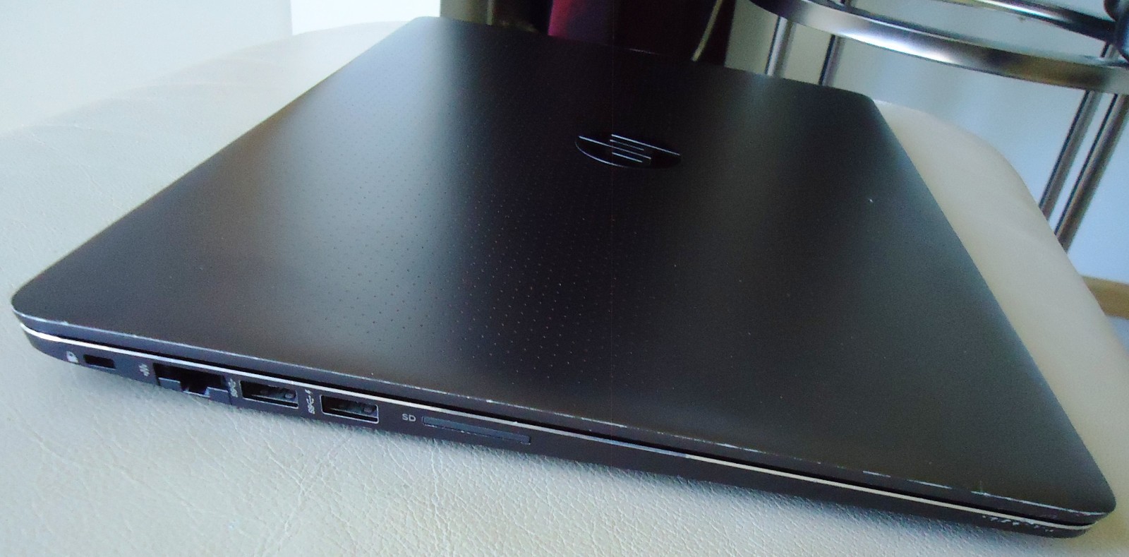 HP ZBook Studio G3 15″ i7-6820HQ 2.70GHz 8GB 128GB Windows 11 NVIDIA Quadro
