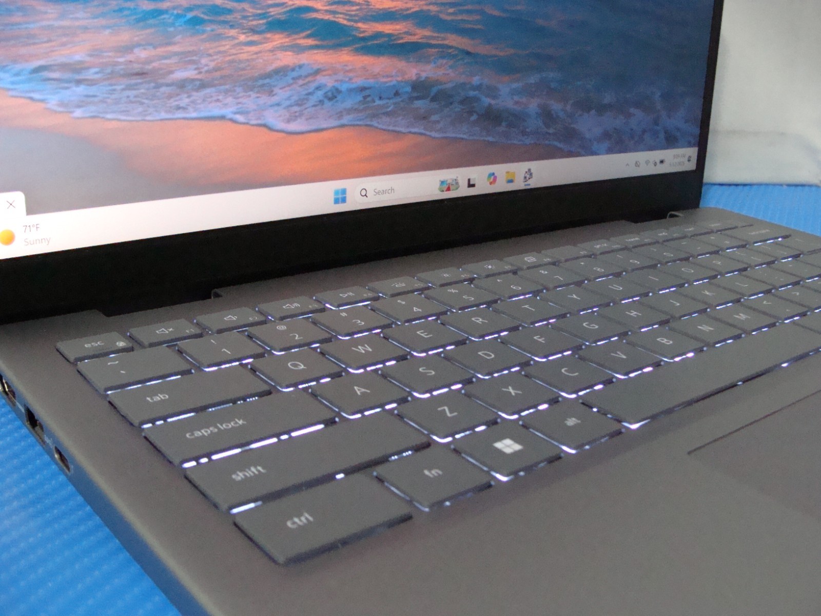 DELL Inspiron 14 Plus 7440 14″ QHD+ 90Hz Ultra 9 185H max5.1GHz 32GB 1TB Win11H