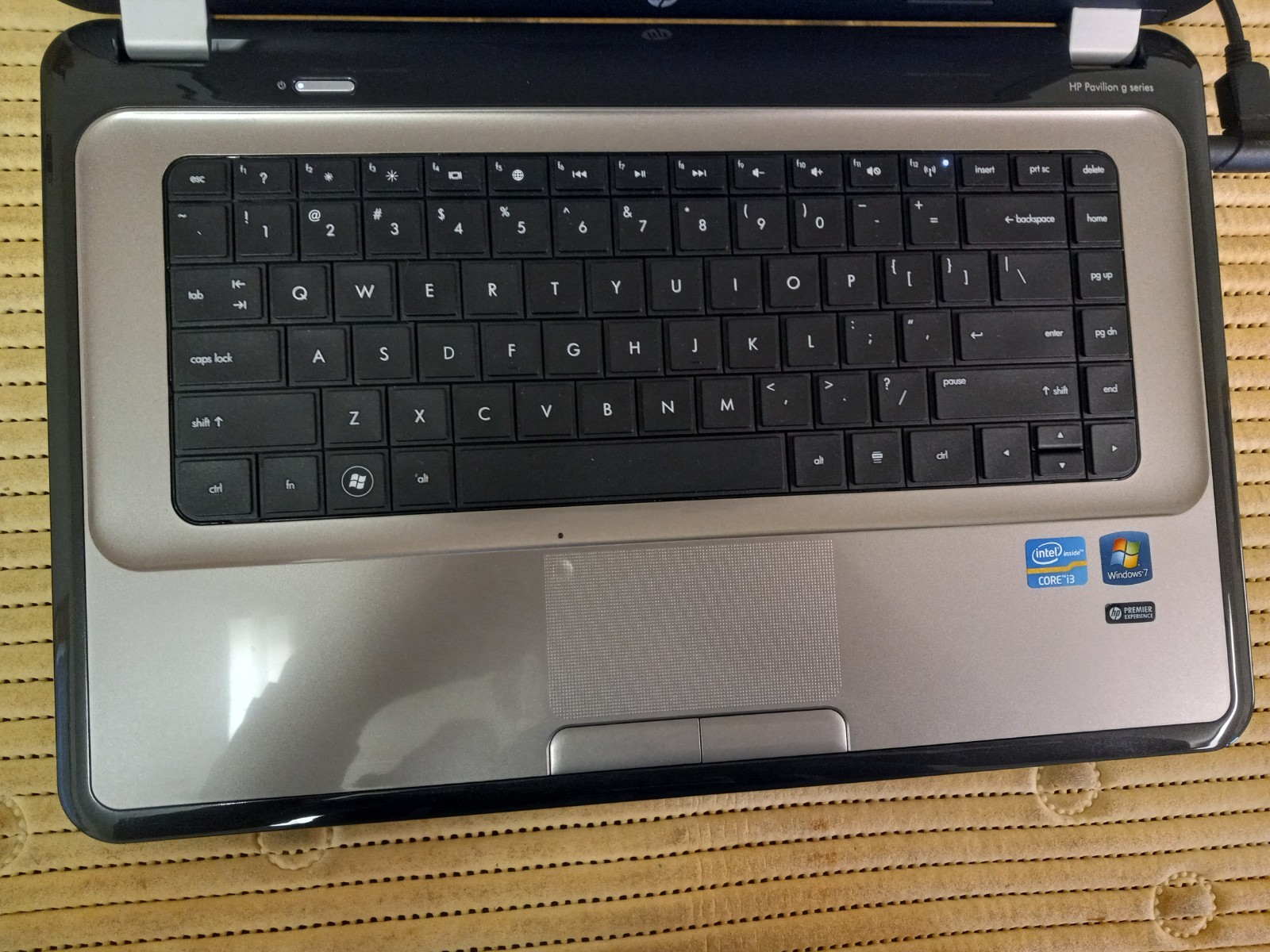 HP Pavilion G6-1D38DX Laptop Intel Core i3-2350M 2.30 GHZ 6GB Ram 256 SSD