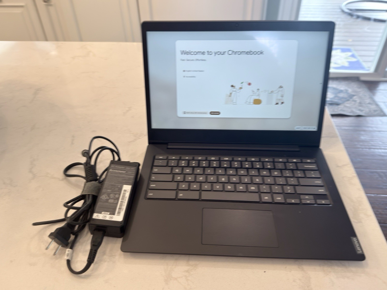 Lenovo Chromebook S340-14 Touch 81V30000US 14″ Celeron N4000 4GB RAM 32GB SSD