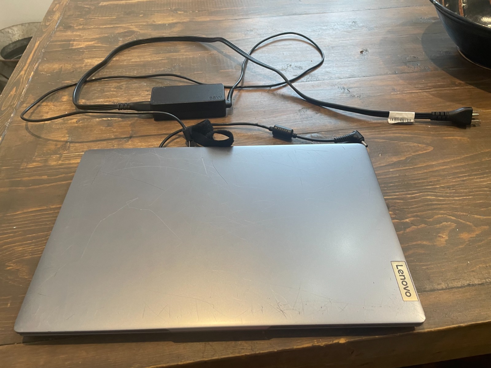Lenovo IdeaPad slim 3 15ian8