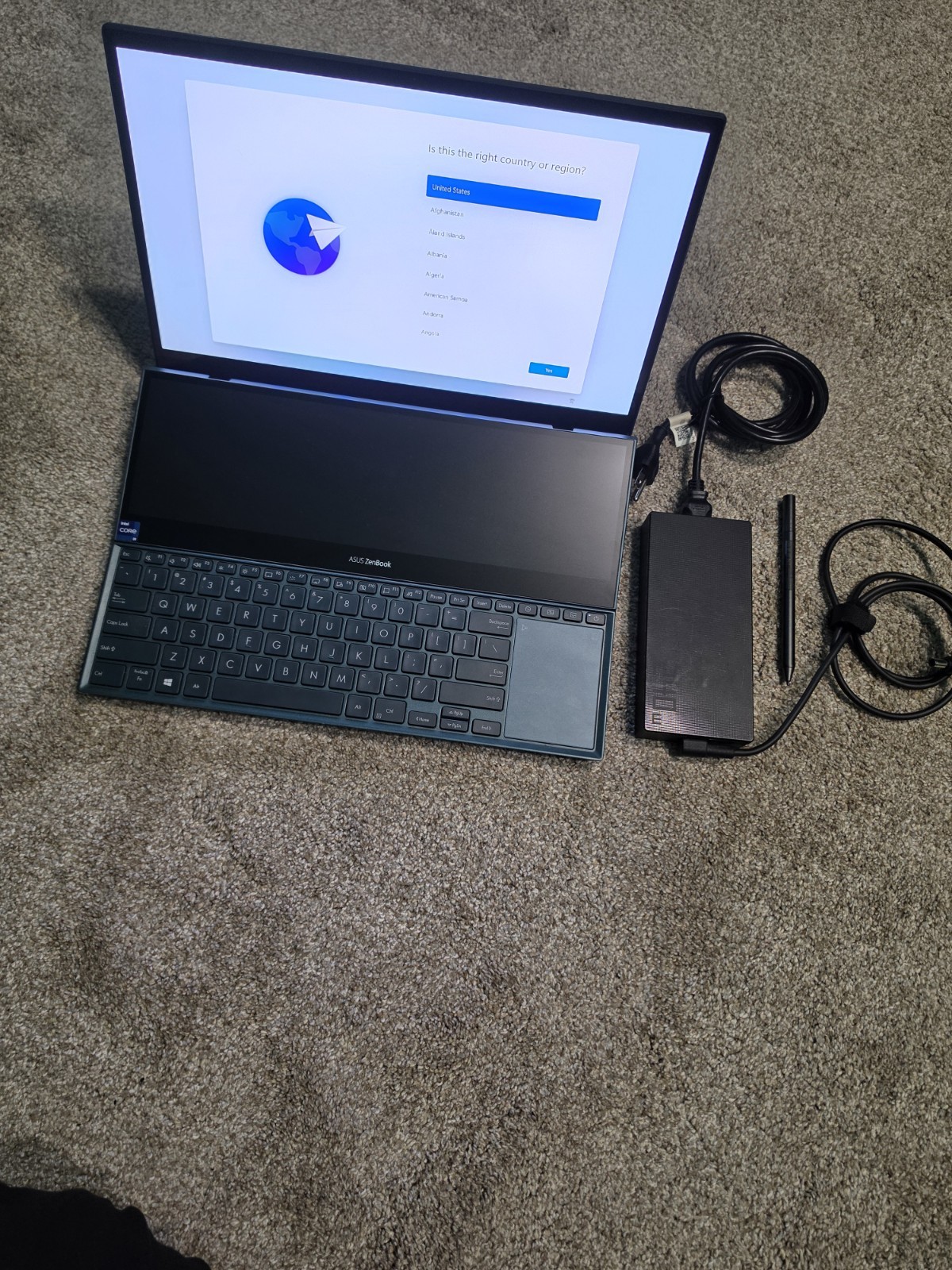 Asus Zenbook Pro Duo 15 Oled- Core i9 11th Gen, Rtx 3080, 32gb Ram, 1tb Ssd