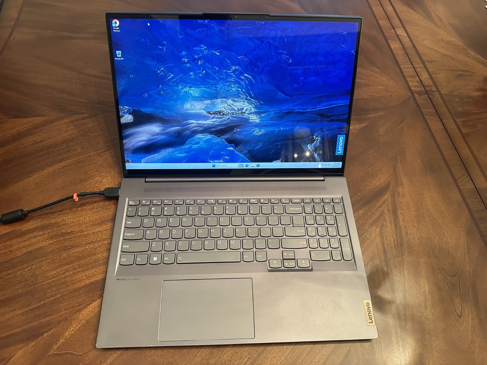 Lenovo Slim 7 16 inch 16IAH7 12th Gen Intel Core i7-12700H 2.3 Ghz 14 Core