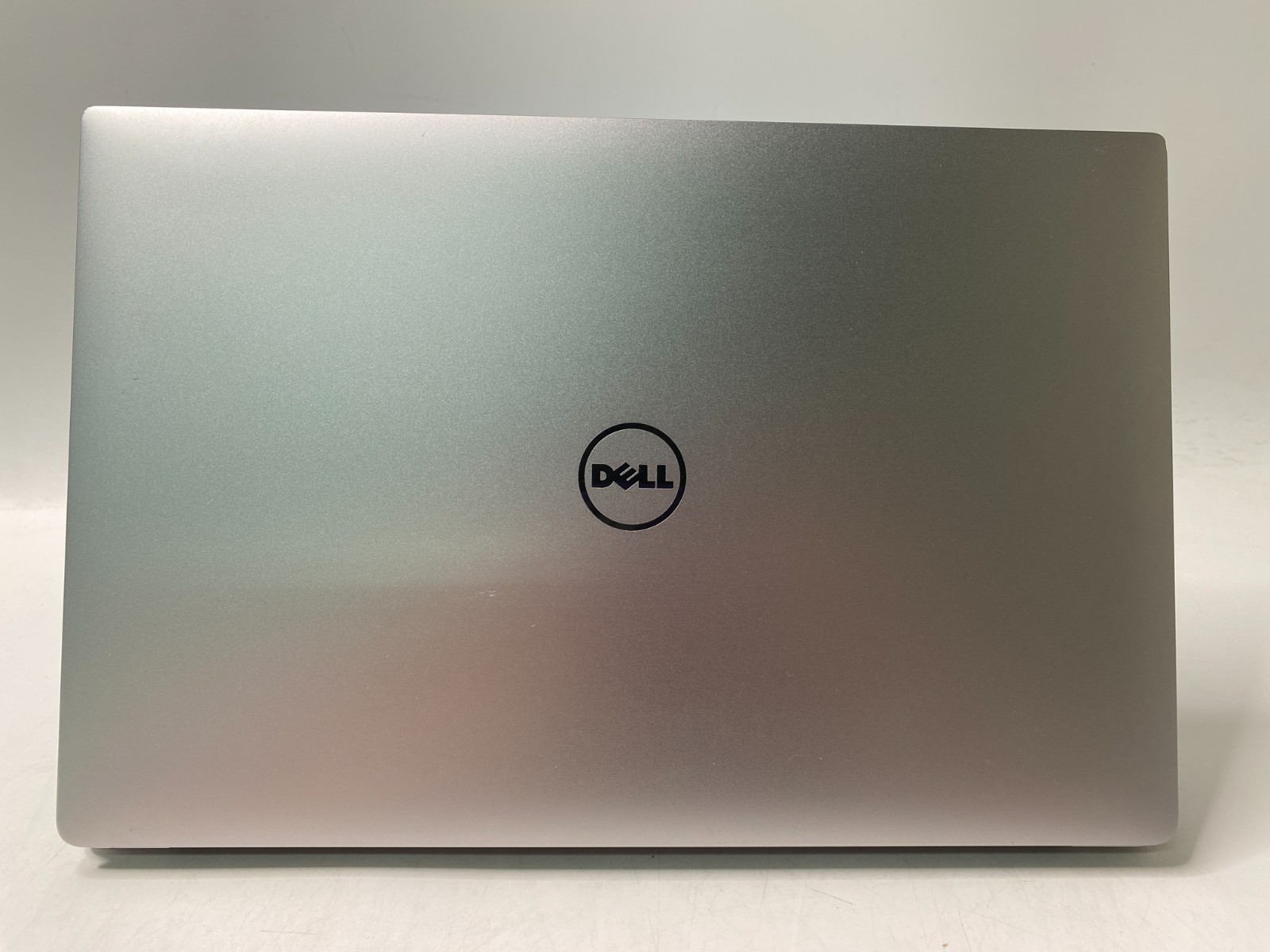 DELL Precision 5520 i7-7820HQ 32GB DDR4 512GB M.2 Quadro M1200 WIN11PRO – Pixels