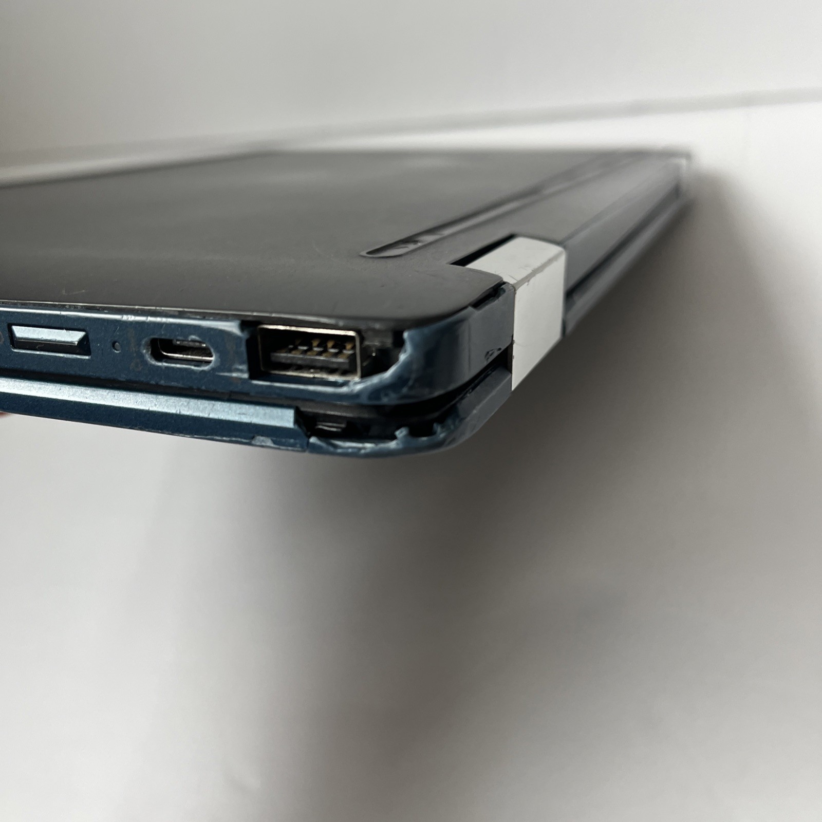 HP Chromebook x360 14a-ca0090wm 14” Touchscreen – LCD Issue