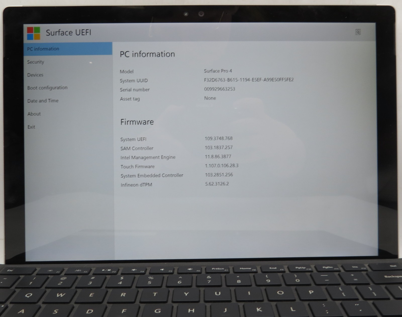Microsoft Surface Pro 4 i5-6300U @2.40GHz 4GB RAM 256GB Internal SSD No OS