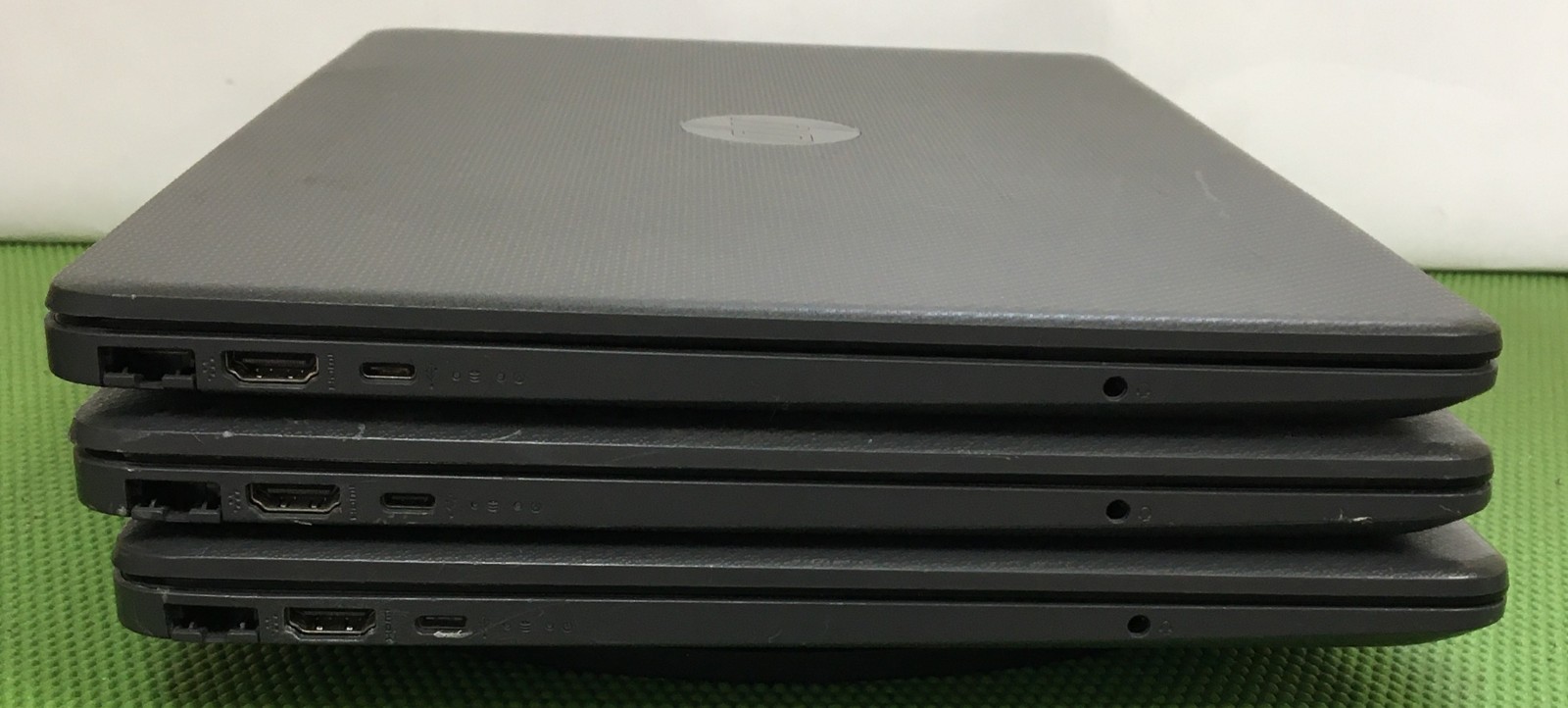(Lot of 3) HP EliteBook 250 G8 i5-1135G7 MIXED LOT 8/16GB 0/256GB- no OS (DESC!)