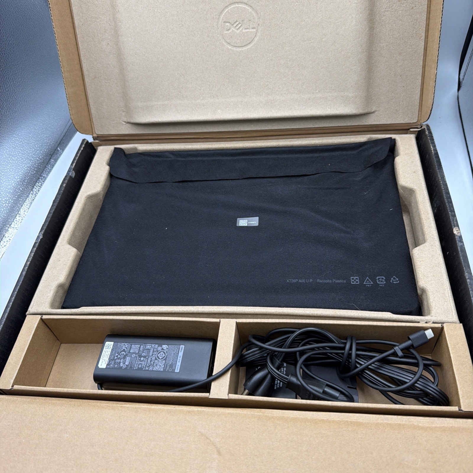 Dell Latitude 3550 Notebook 15.6″ i5-1335U 16GB 256GB W11P 15D24 open box