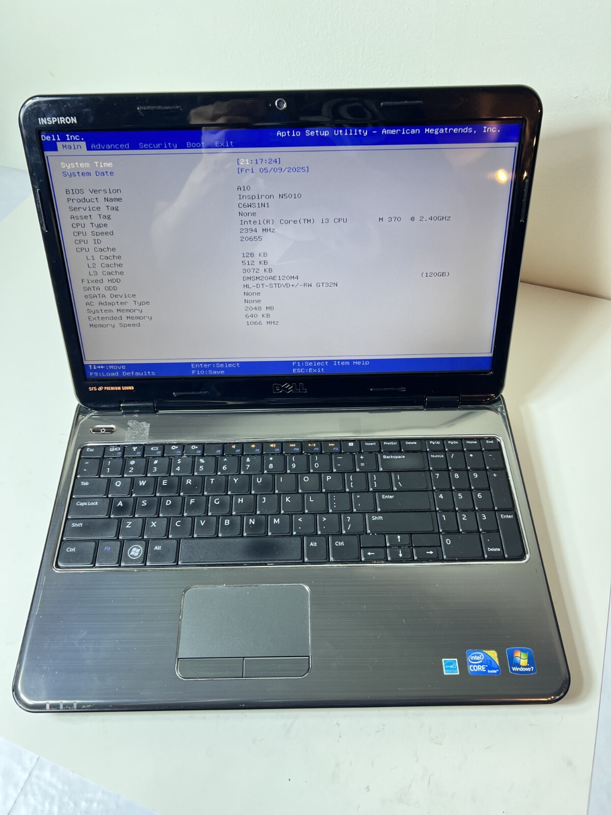 Dell Inspiron N5010 15.6″ Intel Core i3 m370 @ 2.40 GHz 2GB DDR3 128GB SSD As-Is