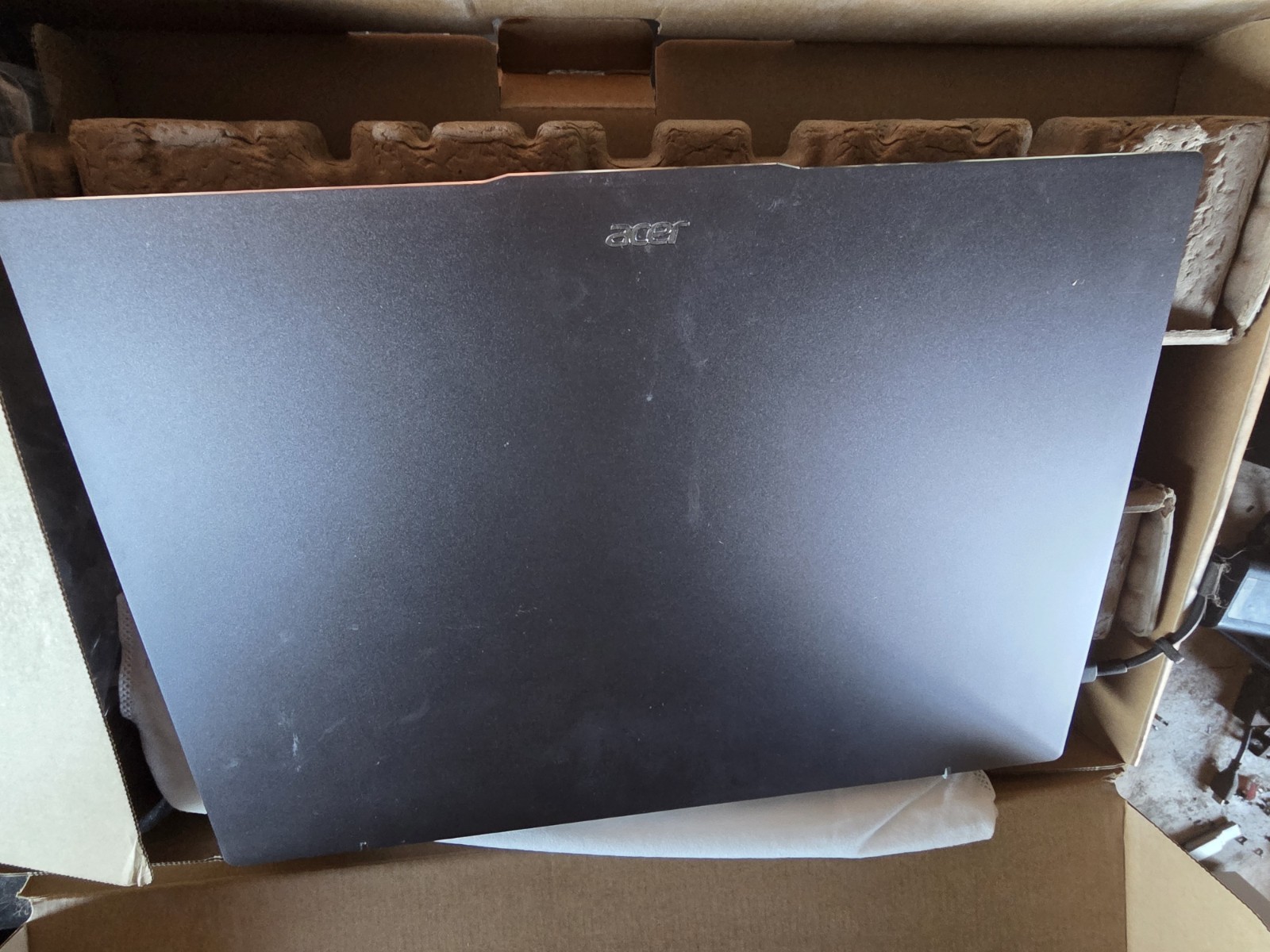 Acer Laptop Swift Go 16 32gb 16″ Intel Core Ultra 9 185H 1TB – W Box