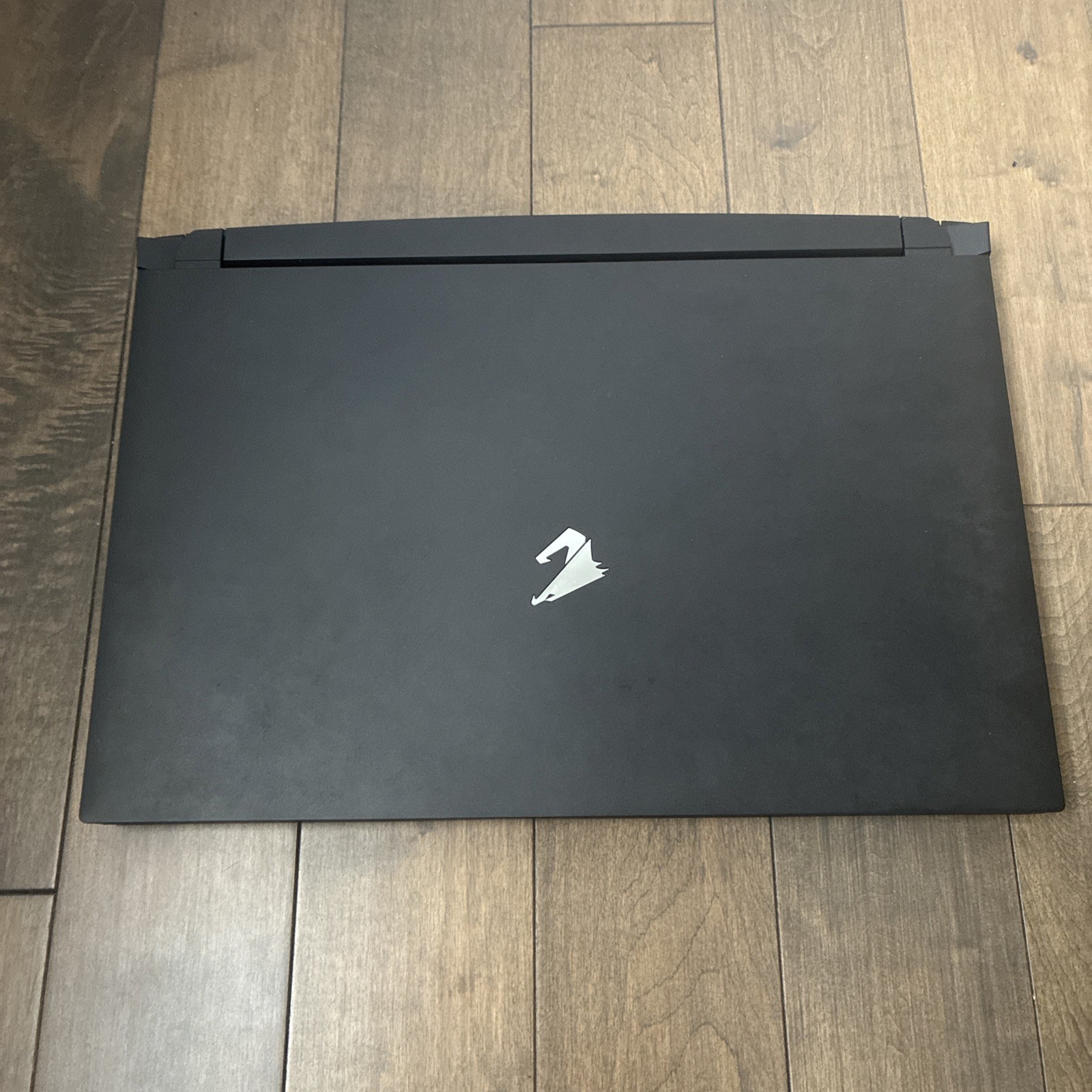 AS IS – NO RAM NO SSD – Gigabyte AORUS 15P XD RTX 3070 8GB i7-11800H Gaming