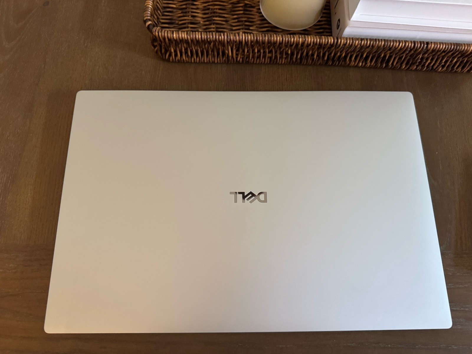 Dell 16 (XPS 16) Premium, 4K OLED Touch, Ultra 7 255H 32GB 1TB RTX 5050