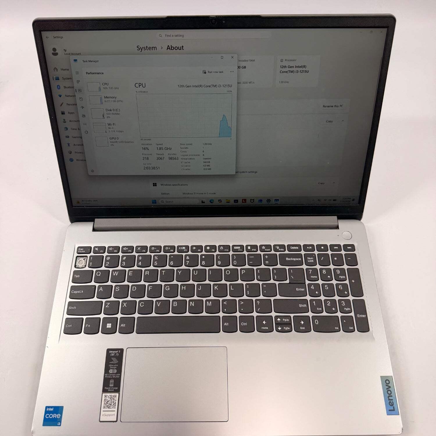 Broken Lenovo IdeaPad 1 15IAU7 15.6″ i3-1215U 4.4Ghz 8GB RAM 256GB SSD READ