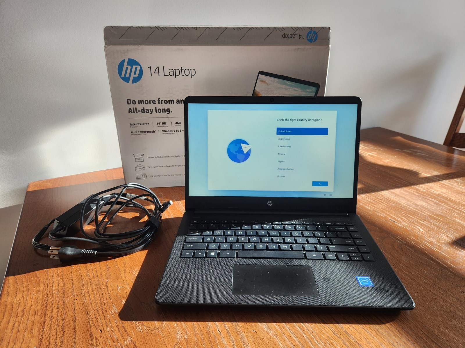 HP 14″ Laptop – Intel Celeron N4020, 4GB RAM, 64GB SSD/eMMC, Windows, Charger &